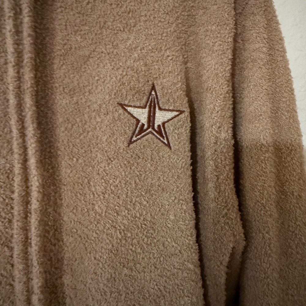 Jeffree Star Pullover Hoodie - Picture 2 of 4